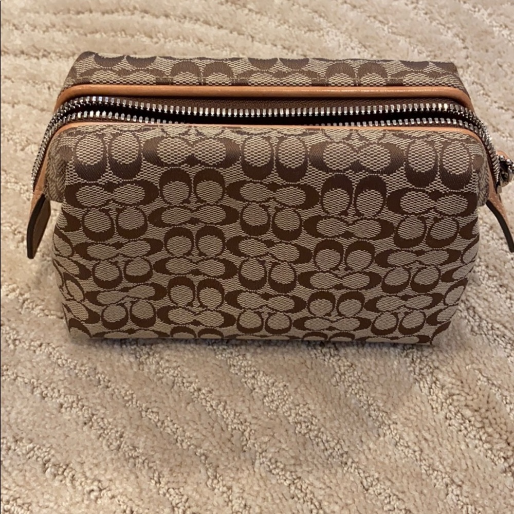 Coach make up case